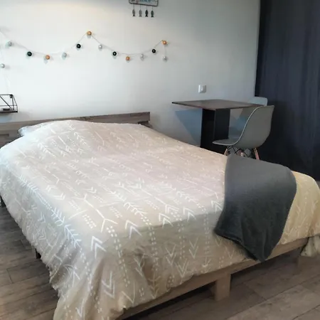 Independant Avec Exterieur Privatif Et Cloture